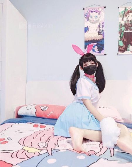 秋霞在线免费观看_未删减完整版