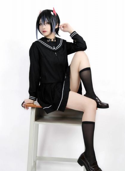 他解开女警的乳罩慢慢揉电影_1080神马影院手机在线