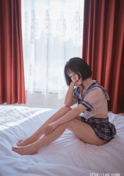 于子涵与摄影师的拍摄地点视频_国产精品视频