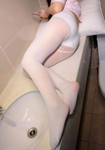 按摩女电影_国产无码网页在线观看