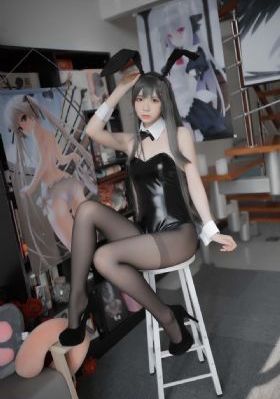 黄上色床_JVID性感写真